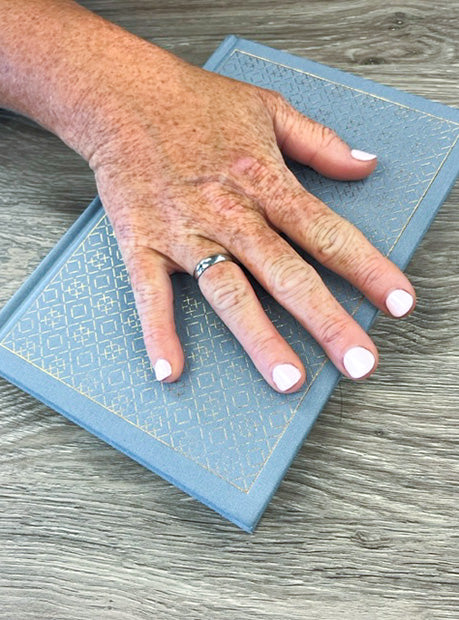 Hinged ring